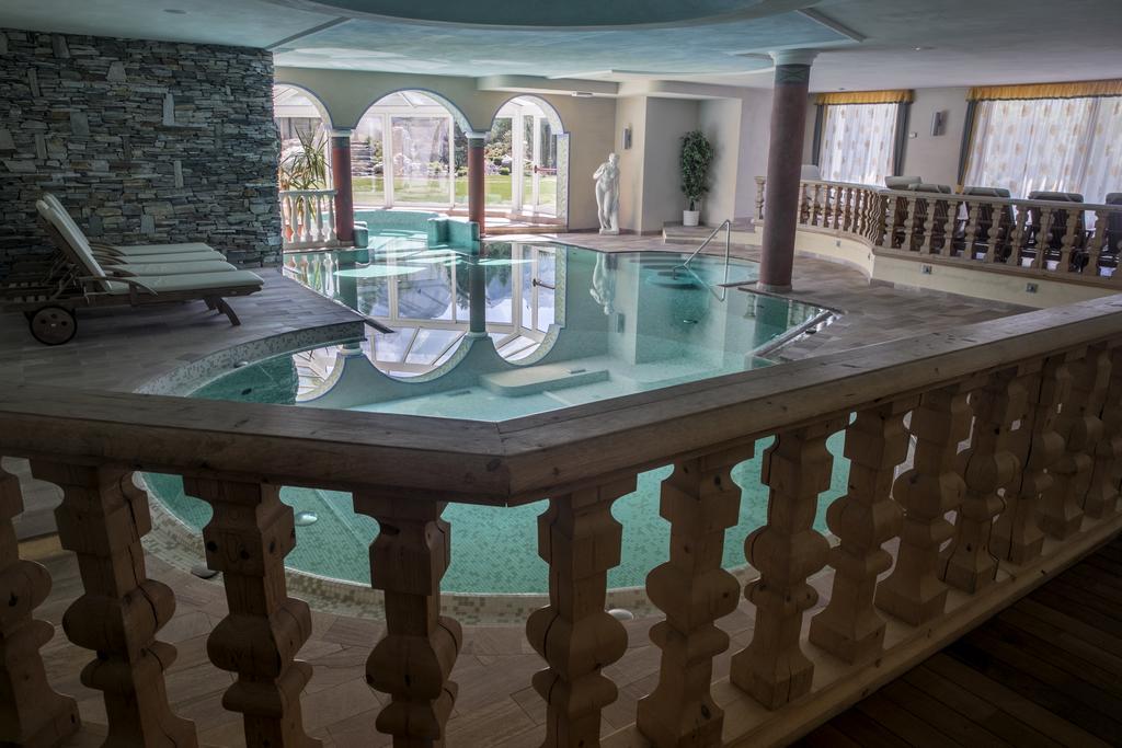סאן קאסיאנו Hotel Gran Paradiso מראה חיצוני תמונה